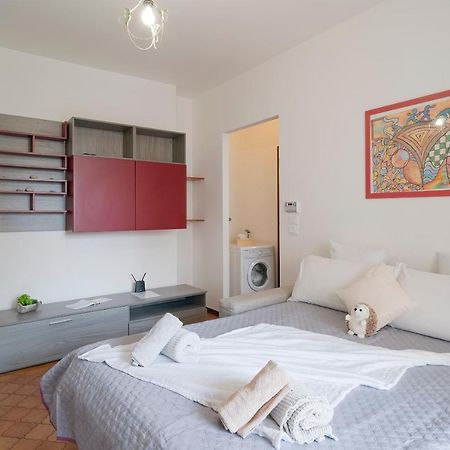 Near The Sea - Wifi And Parking Apartment เวนติมิญา ภายนอก รูปภาพ