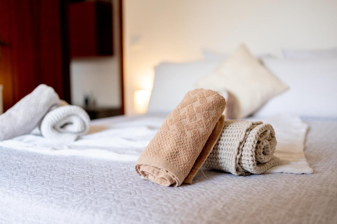 Near The Sea - Wifi And Parking Apartment เวนติมิญา ภายนอก รูปภาพ