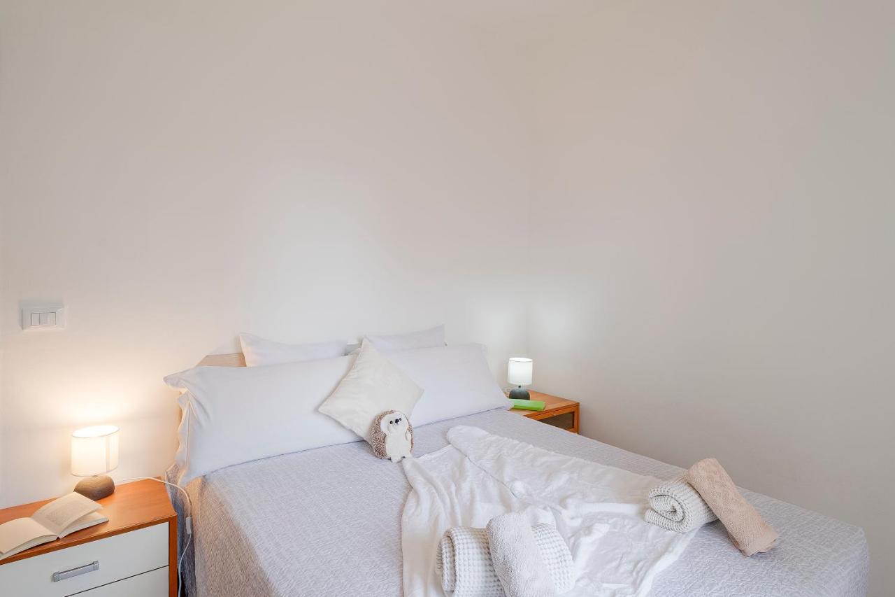 Near The Sea - Wifi And Parking Apartment เวนติมิญา ภายนอก รูปภาพ
